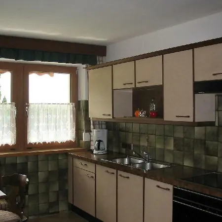 Ferienwohnung Neururer Stefanie *